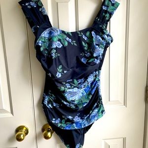 Albionfit Floral One Piece Swimsuit (medium)